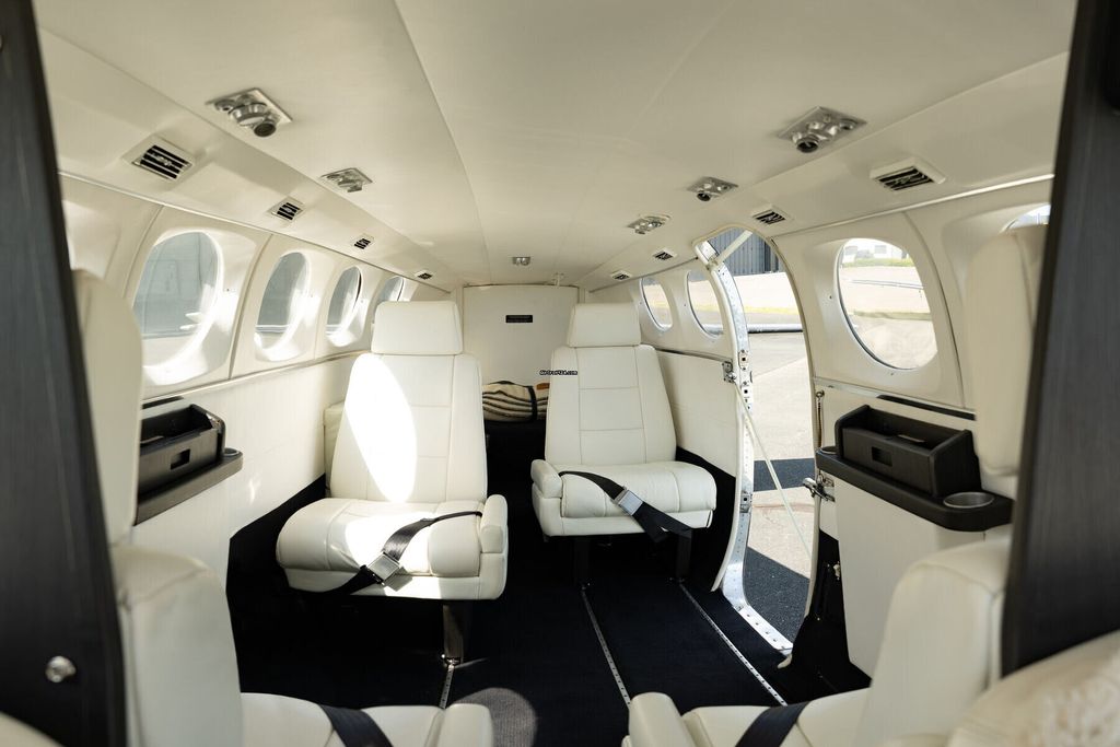 Cessna 414, fotografía 6 de 10