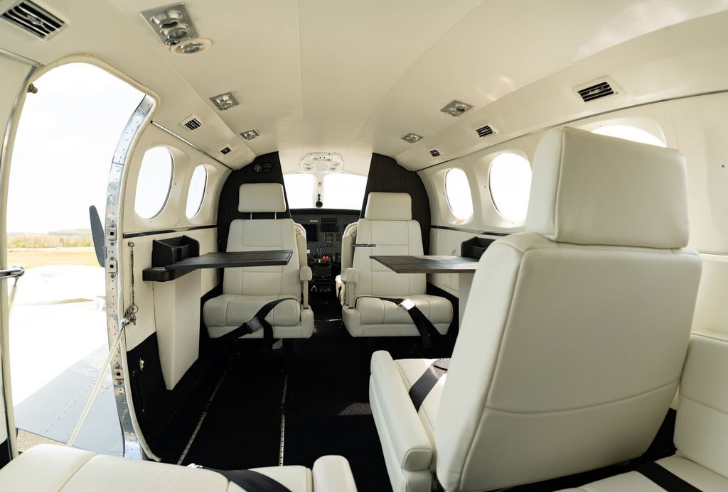 Cessna 414, fotografía 7 de 10