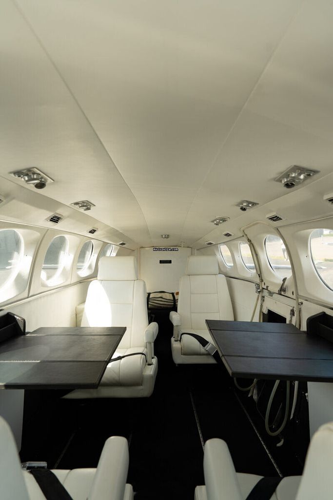 Cessna 414, fotografía 9 de 10