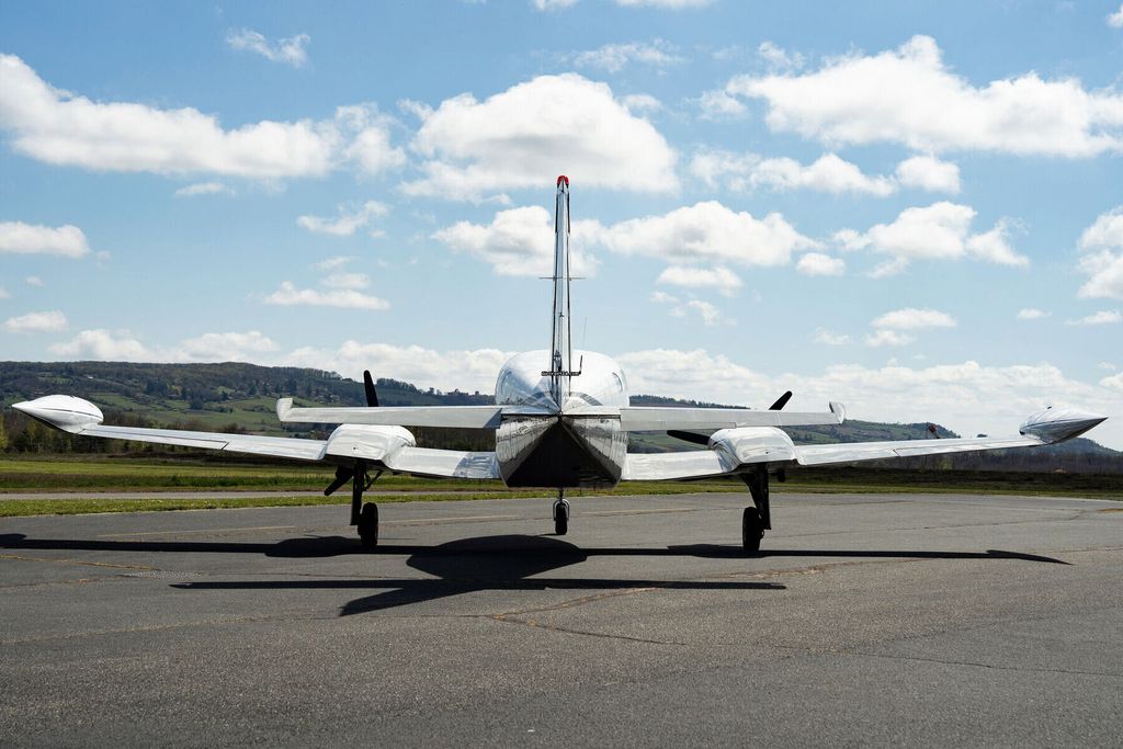 Cessna 414, fotografía 10 de 10