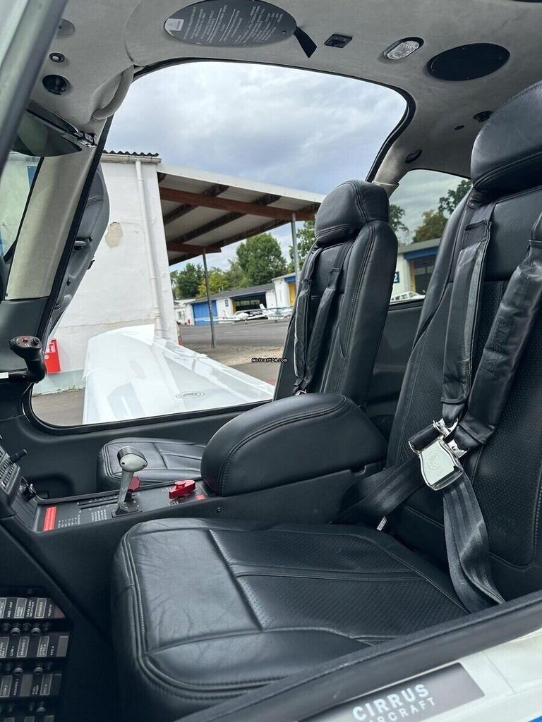 Cirrus SR20 G6, fotografía 3 de 9