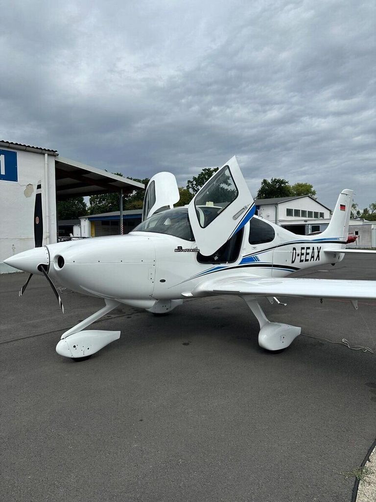 Cirrus SR20 G6, fotografía 8 de 9