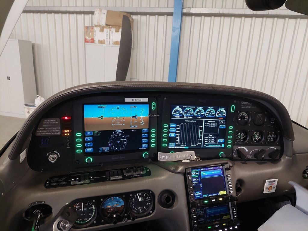 Cirrus SR20, fotografía 6 de 8