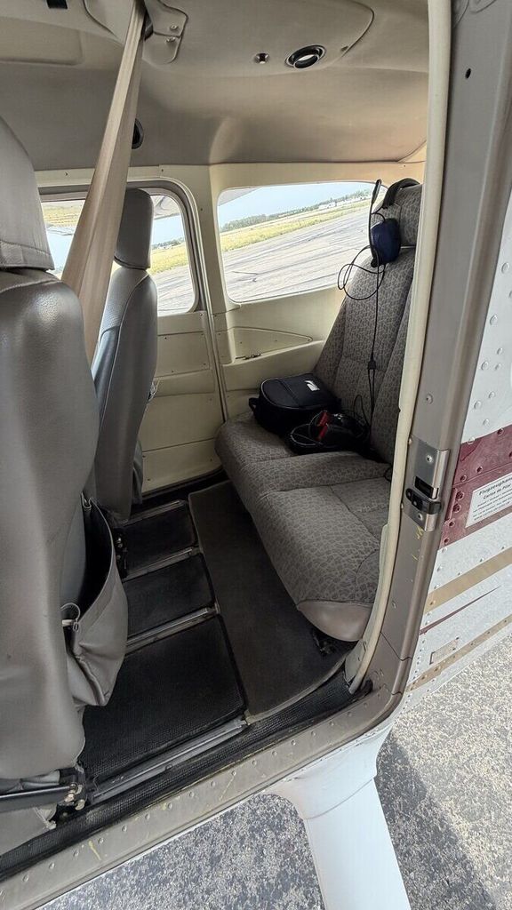 Cessna 172, fotografía 9 de 15