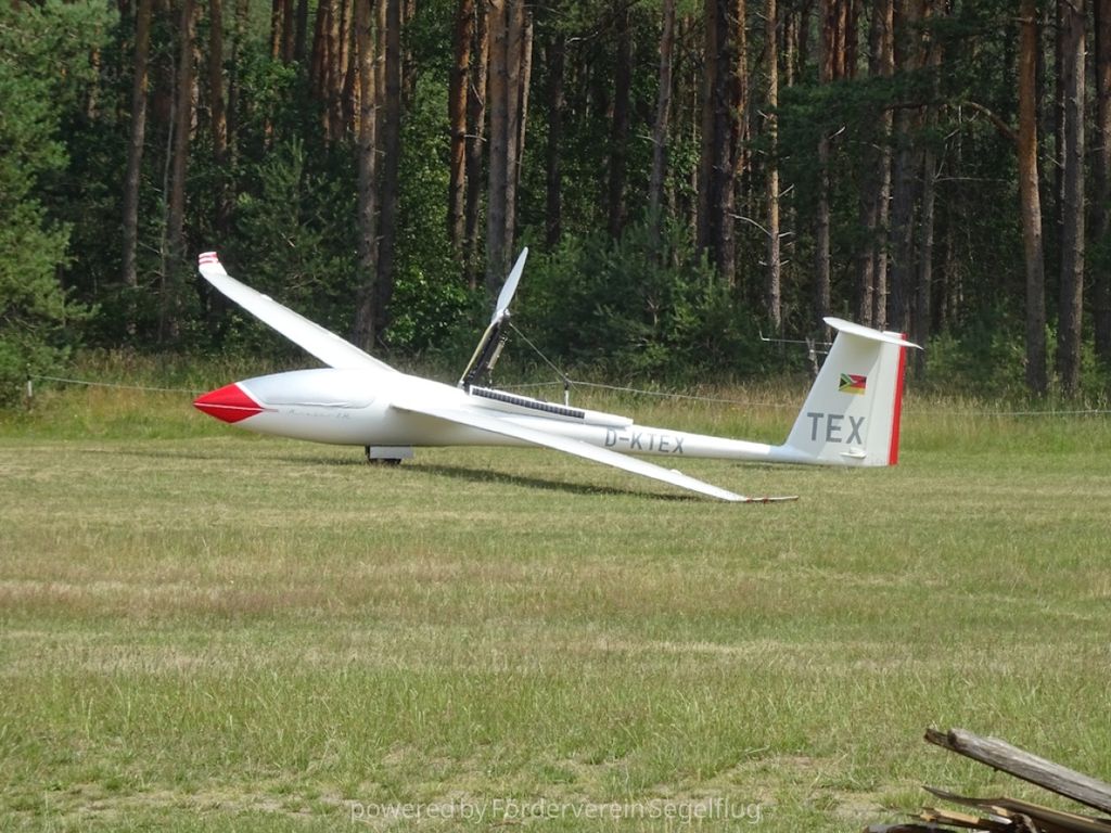 Schempp-Hirth Nimbus-4, fotografía 2 de 7