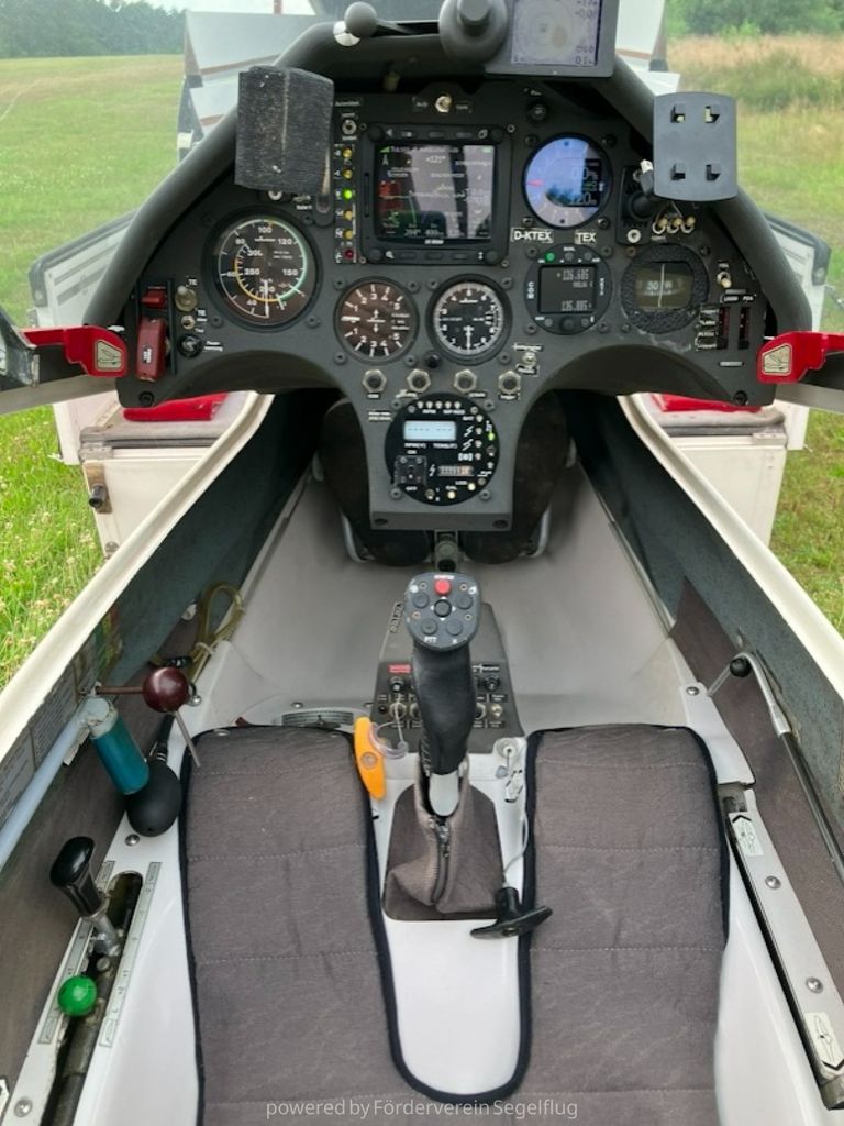 Schempp-Hirth Nimbus-4, fotografía 3 de 7