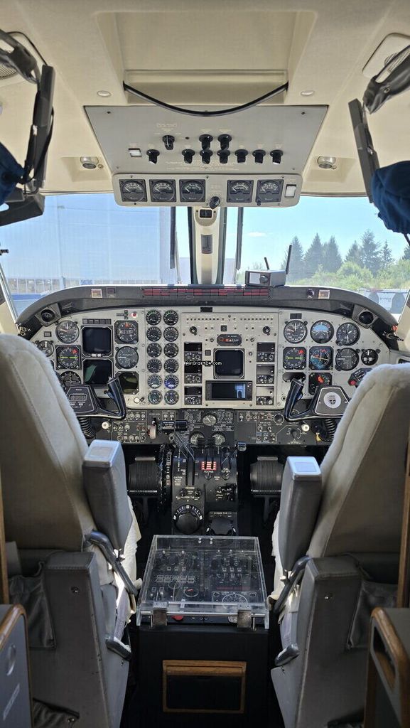 Beechcraft C90, fotografía 6 de 8