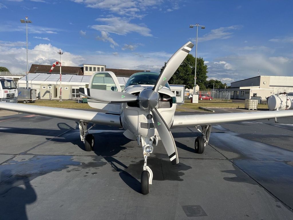 Beechcraft Bonanza, fotografía 2 de 5