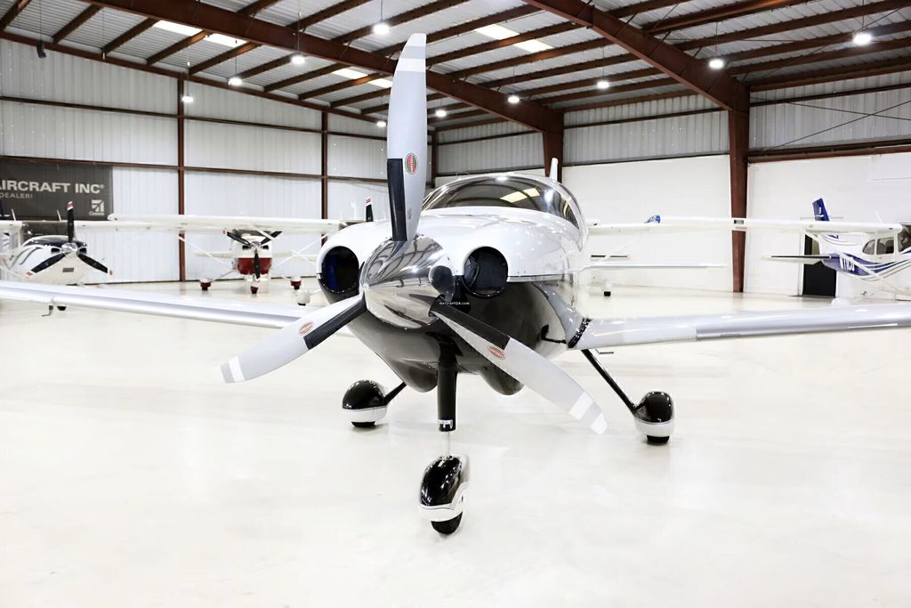 Cessna T240, fotografía 3 de 6