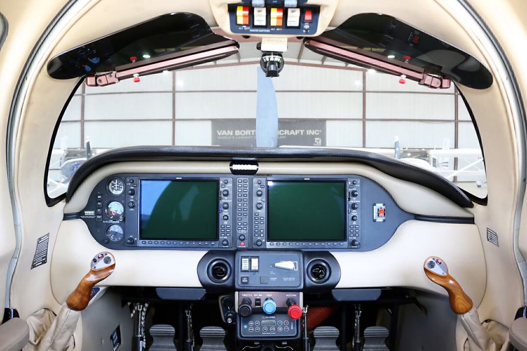 Cessna T240, fotografía 5 de 6