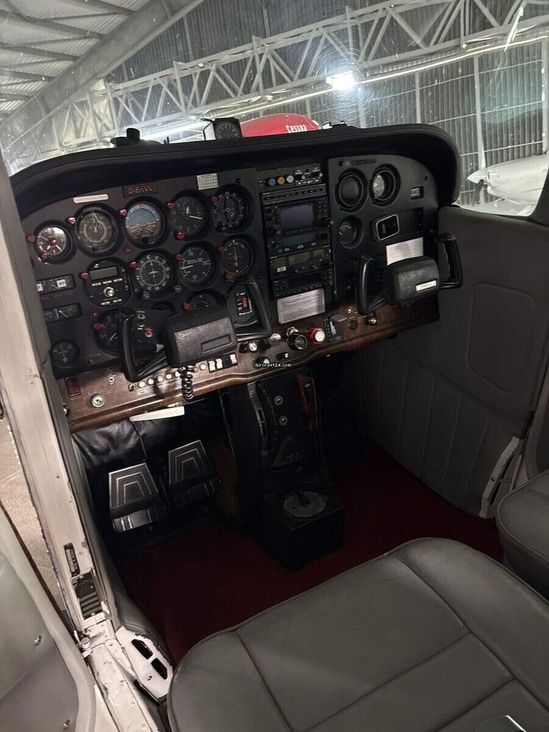 Cessna 172, fotografía 7 de 10