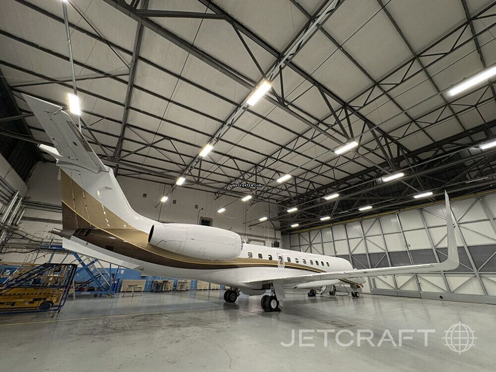 Embraer EMB-135BJ Legacy 600, fotografía 12 de 13