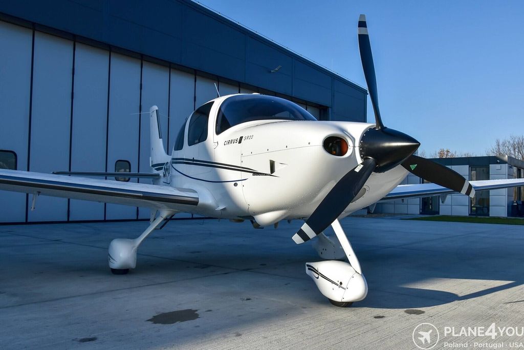 Cirrus SR22, fotografía 5 de 10