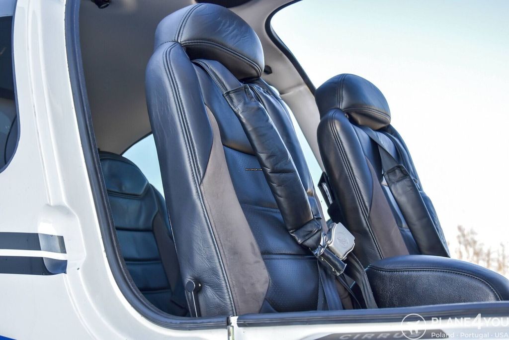 Cirrus SR22, fotografía 6 de 10
