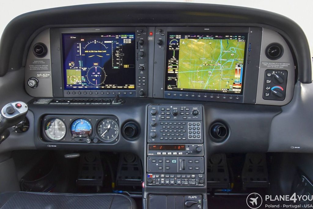 Cirrus SR22, fotografía 8 de 10