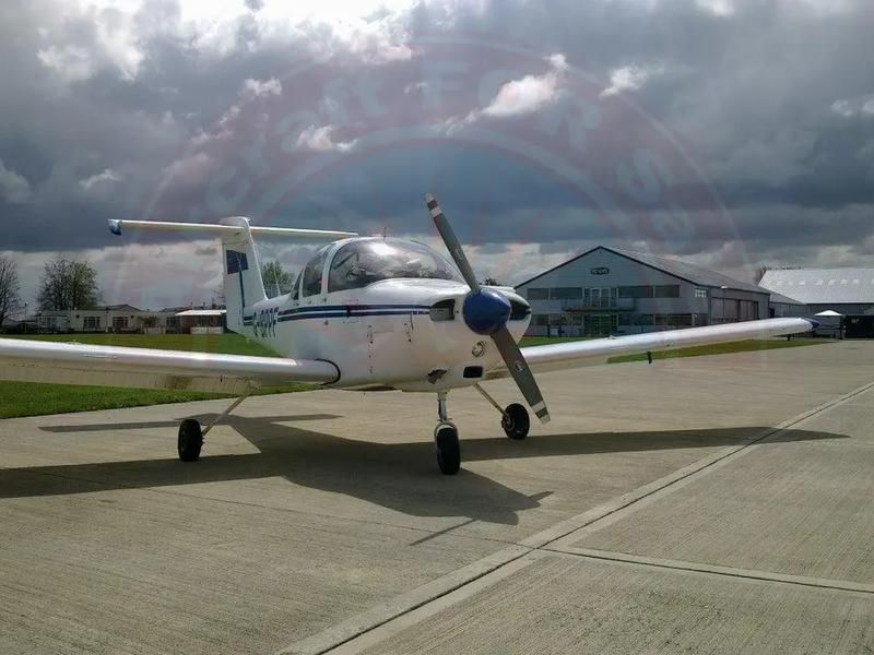 Piper PA38, fotografía 1 de 4