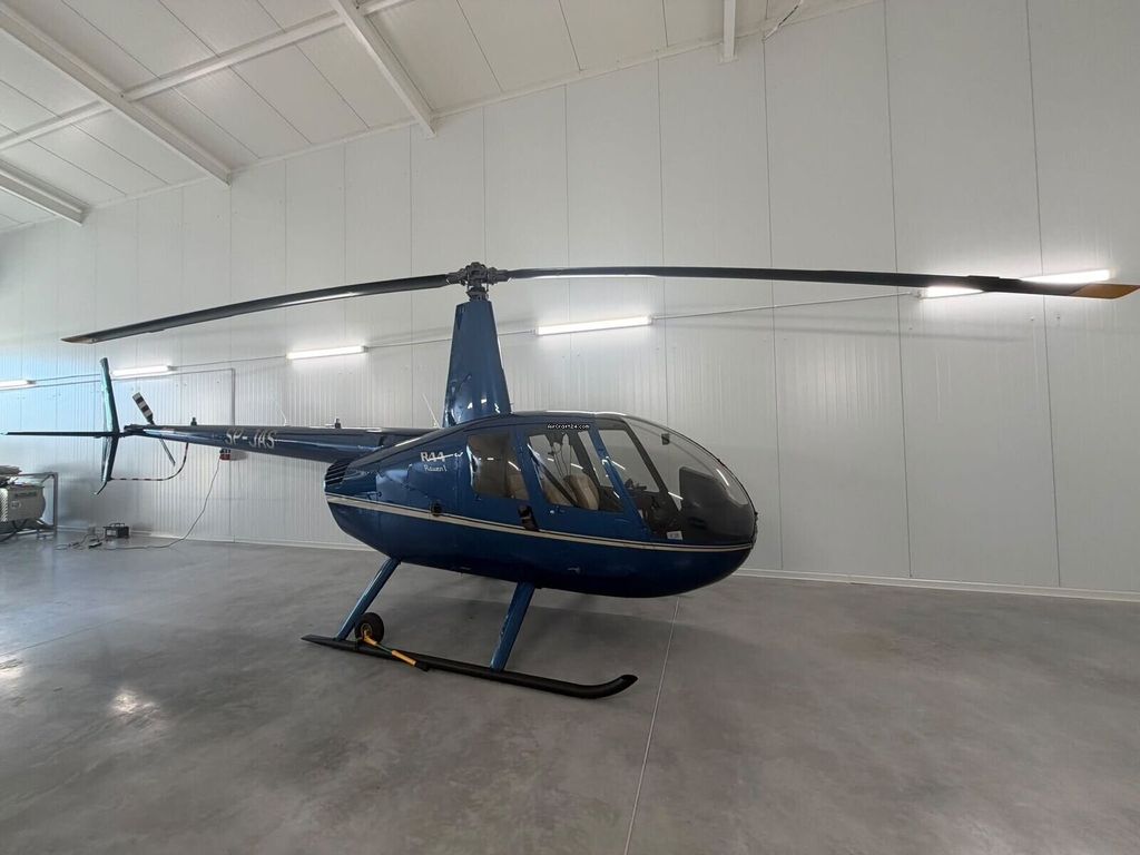Robinson R44 Raven I, fotografía 2 de 5