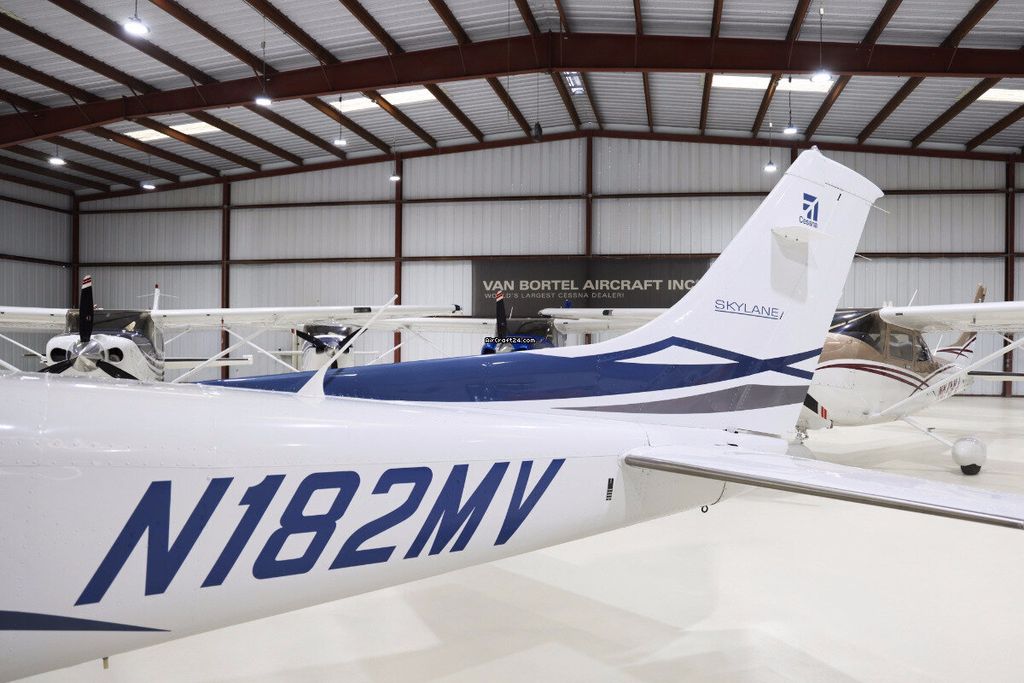 Cessna 182, fotografía 4 de 6