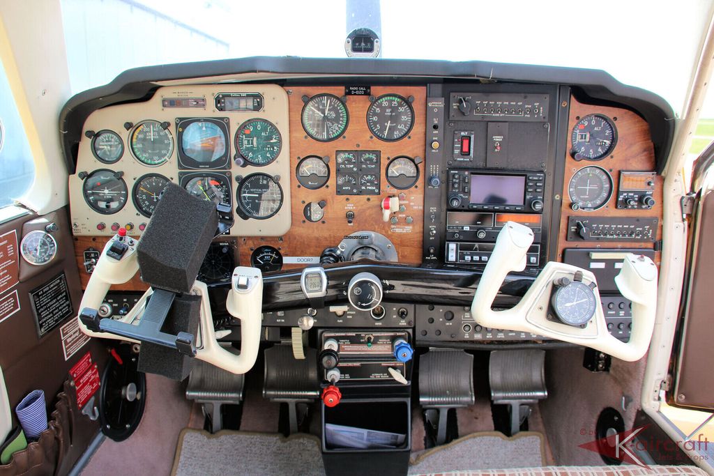 Beechcraft Bonanza, fotografía 7 de 9