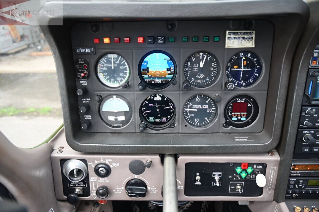 EADS Socata TB-20 Trinidad, fotografía 7 de 9