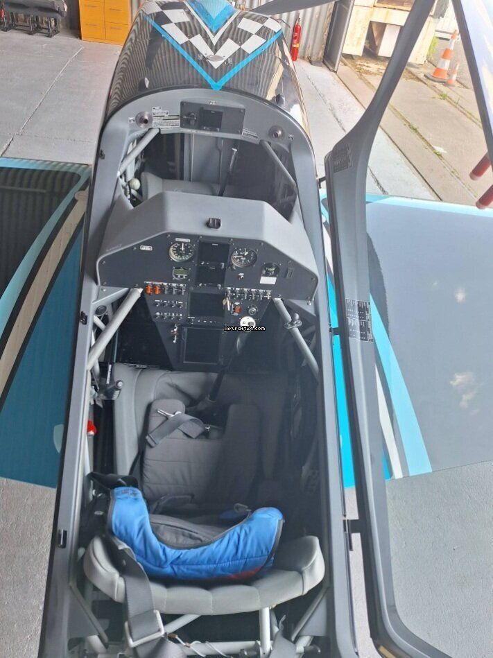Extra 330 TRA 330LT, fotografía 3 de 6