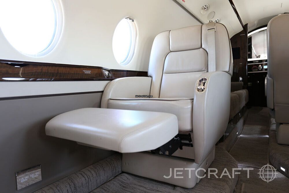 Gulfstream G200, fotografía 15 de 20