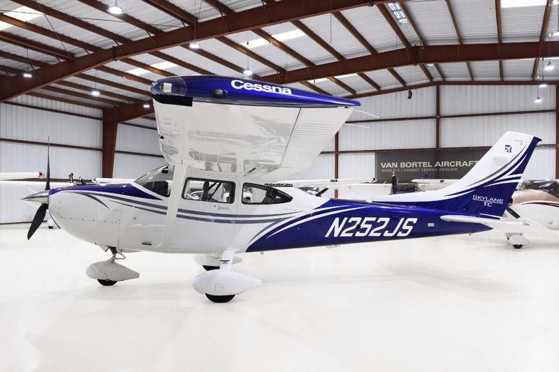 Cessna T182, fotografía 1 de 6