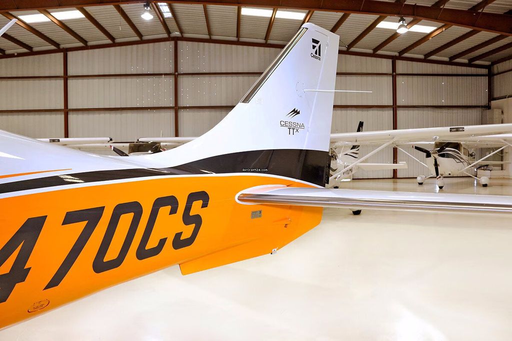 Cessna T240, fotografía 4 de 6