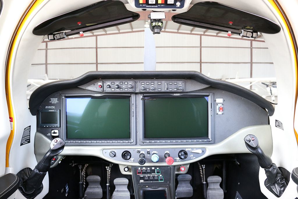 Cessna T240, fotografía 5 de 6