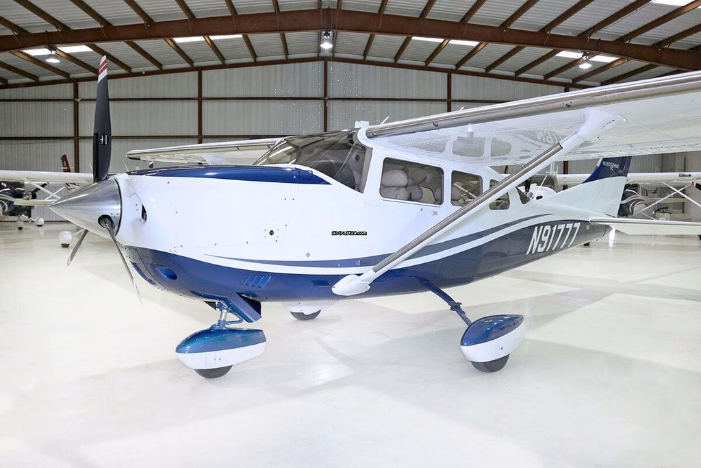 Cessna T206, fotografía 2 de 6