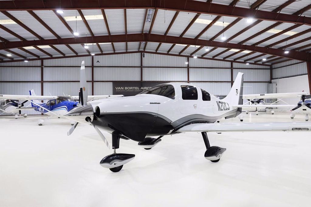 Cessna 400, fotografía 2 de 6