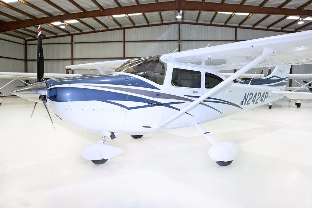 Cessna T182, fotografía 2 de 6