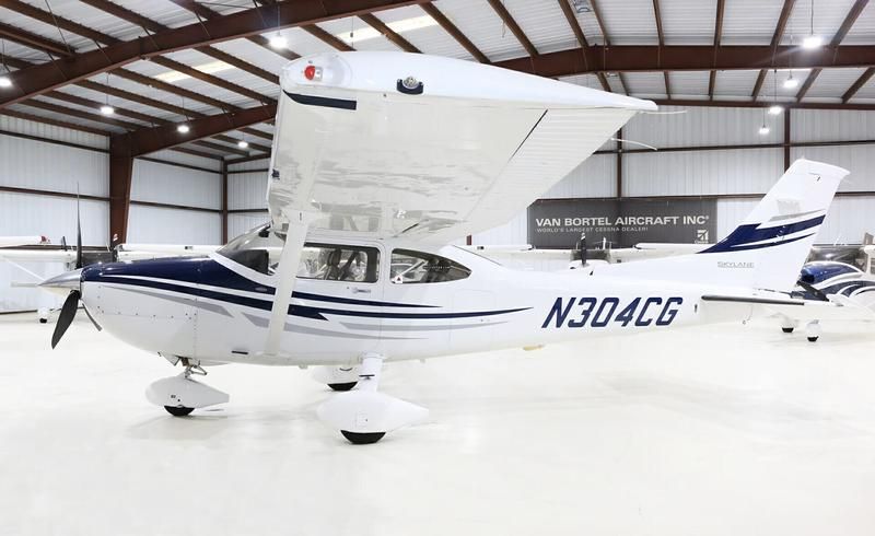 Cessna 182, fotografía 1 de 6