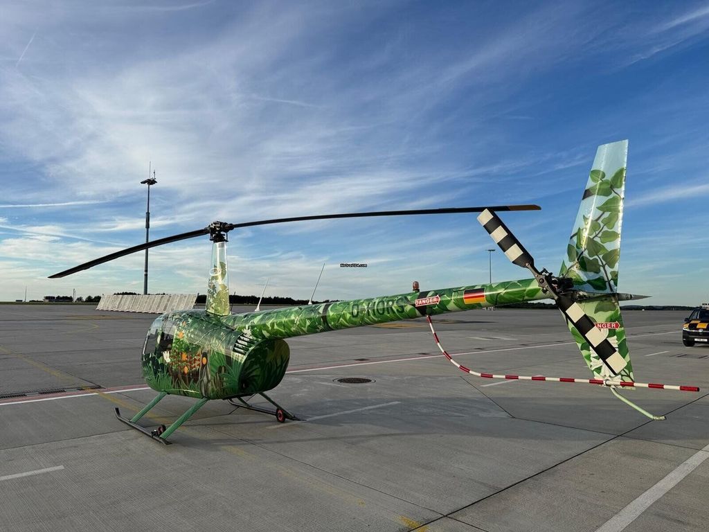 Robinson R44, fotografía 4 de 10