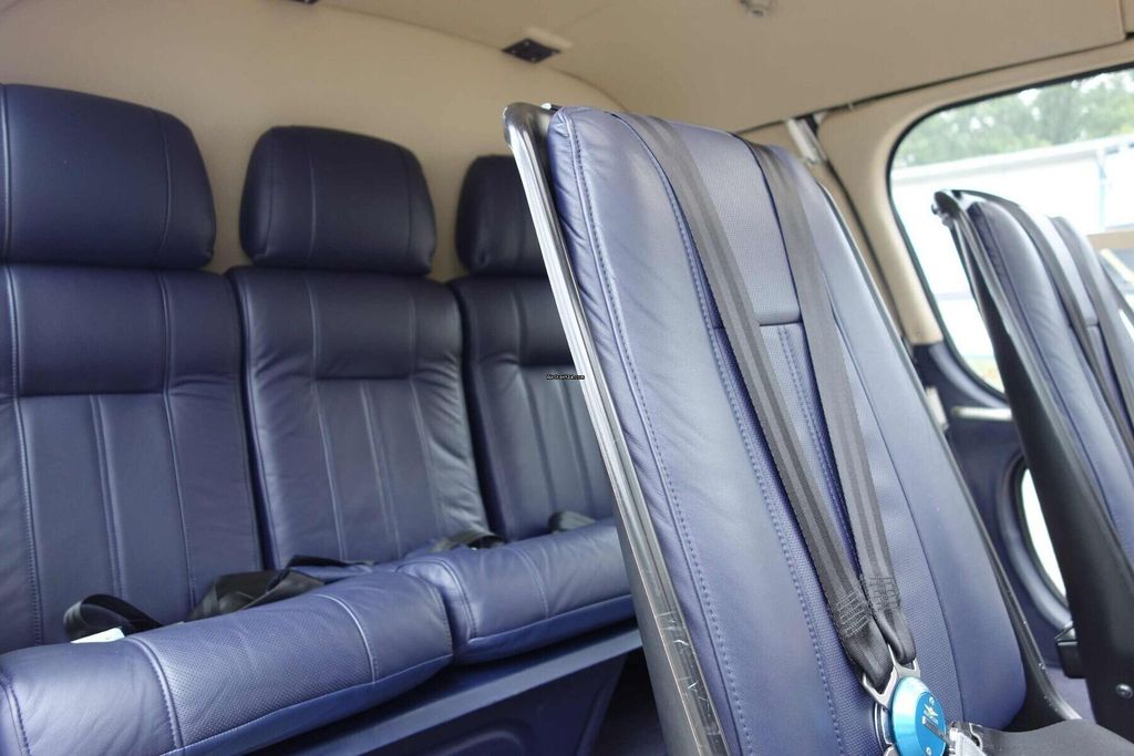 Aérospatiale AS350, fotografía 6 de 7