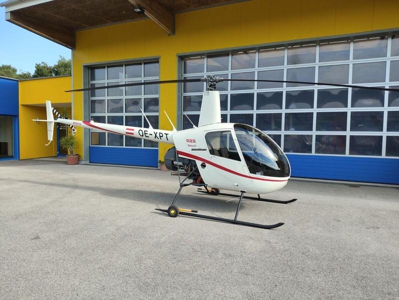 Robinson Helicopter R22