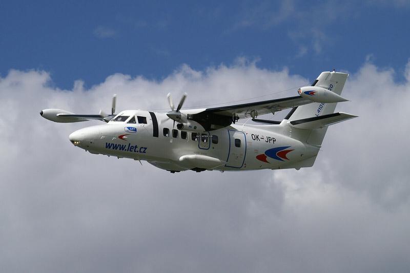 LET L-410