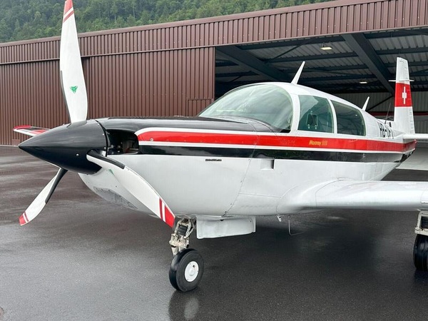 Mooney International M20