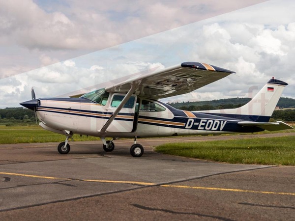 Cessna FR-182-RG Skylane RG