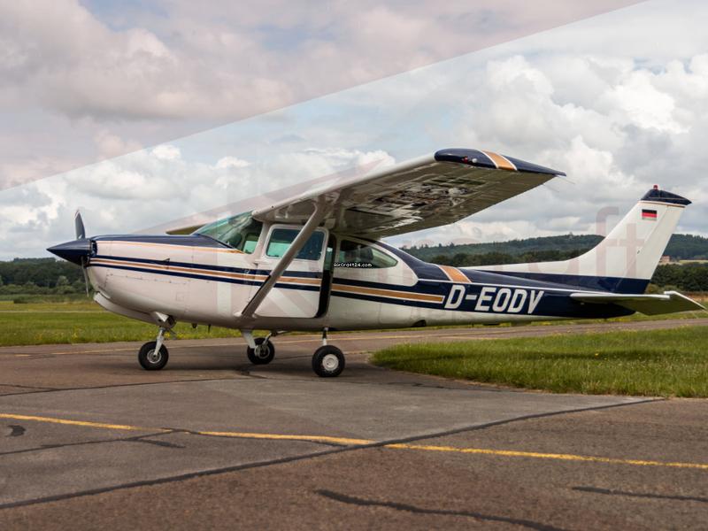 Cessna FR-182-RG Skylane RG