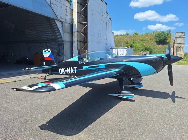 Extra 330 TRA 330LT