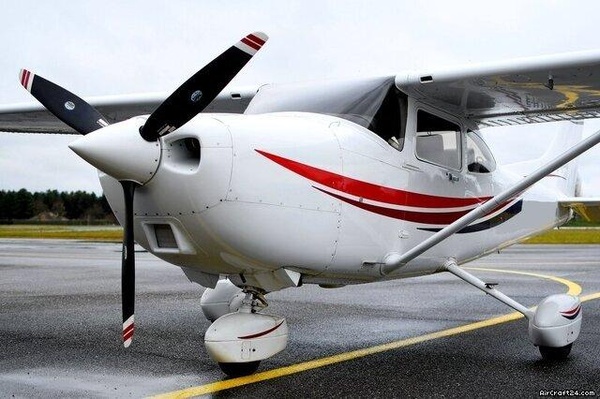 Cessna 182