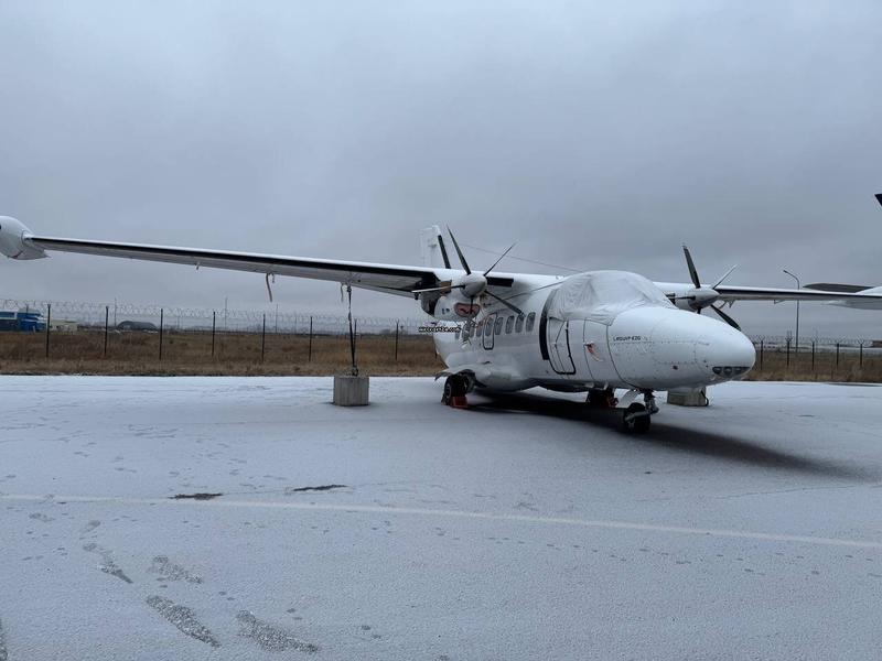 LET L-410