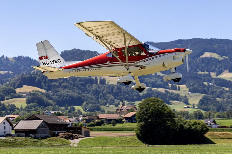 Light Wing AC4