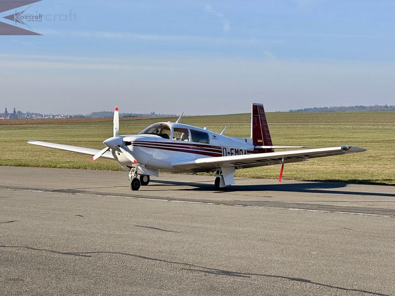 Mooney International M20