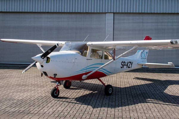 Cessna F172
