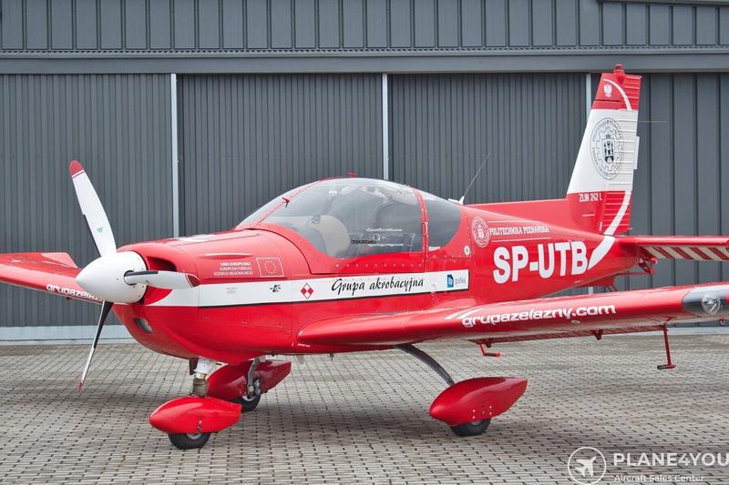 ZLIN AERO Z 242