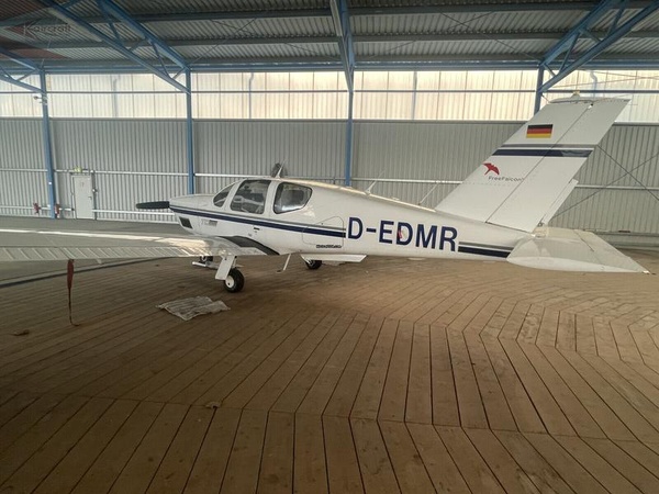 EADS Socata TB 21