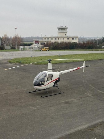Robinson Helicopter R22