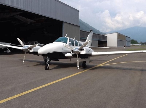 Beechcraft 55 Baron
